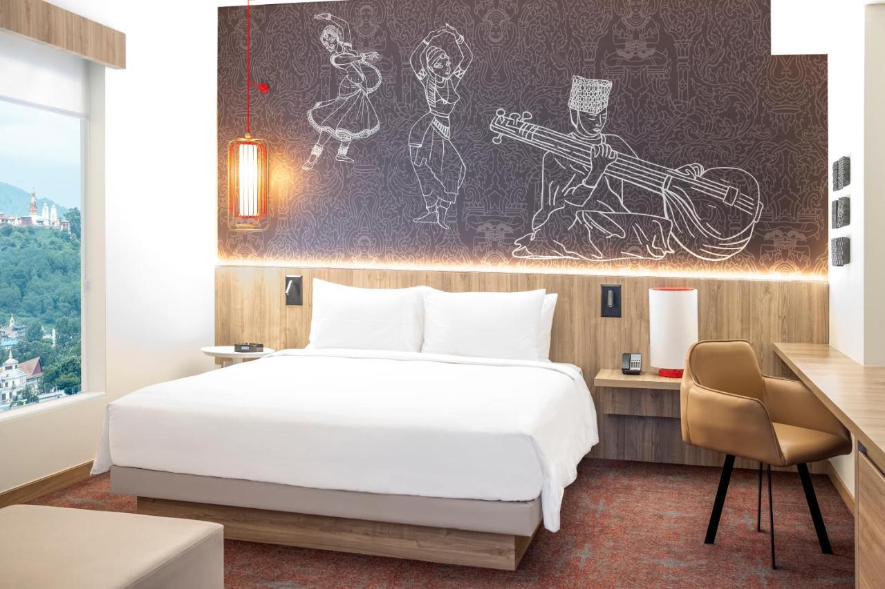 Hyatt Centric Soalteemode Kathmandu Hotel ภายนอก รูปภาพ